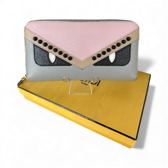 FENDI Monster Wallet - Full Inclusion - EUC - Picture 3 of 14